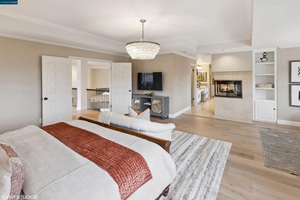 BLACKHAWK C. C. - Residential