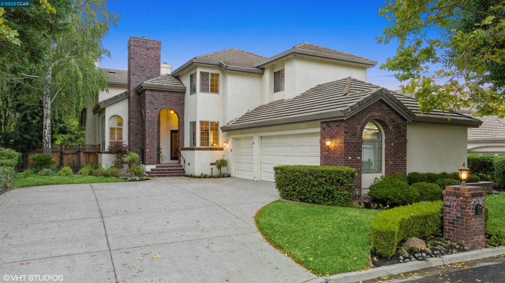 BLACKHAWK C. C. - Residential