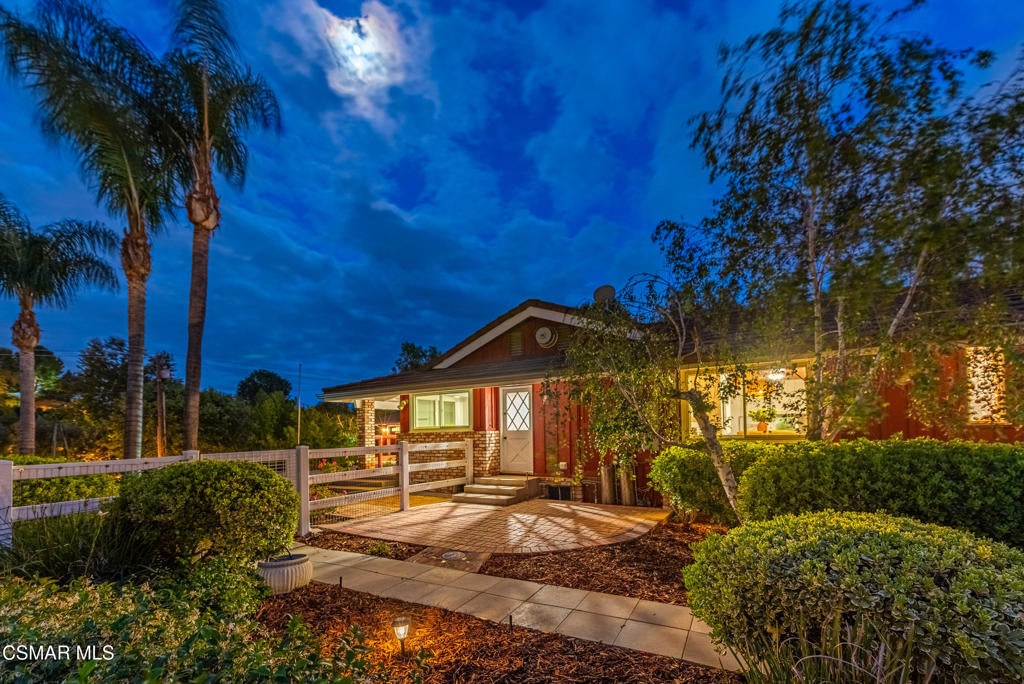 6145 Fairview Place