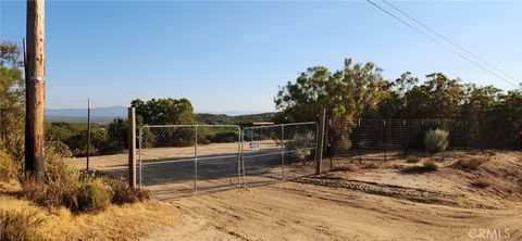 Photo of 54151 Springs Trail, Anza, CA 92539 (MLS # OC25215687) Photo of 54151 Springs Trail, Anza, CA 92539 (MLS # OC25215687)