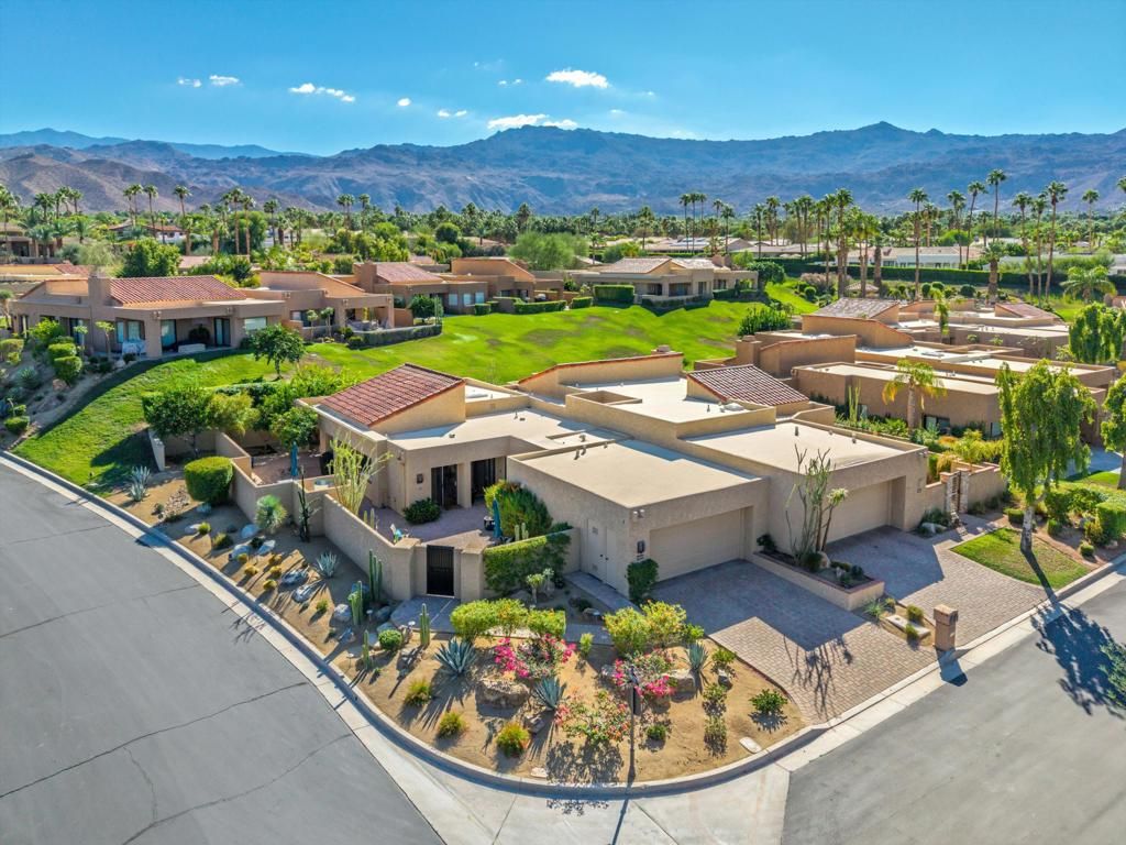Photo of 48649 Wolfberry Court, Palm Desert, CA 92260 (MLS # 219135864DA)