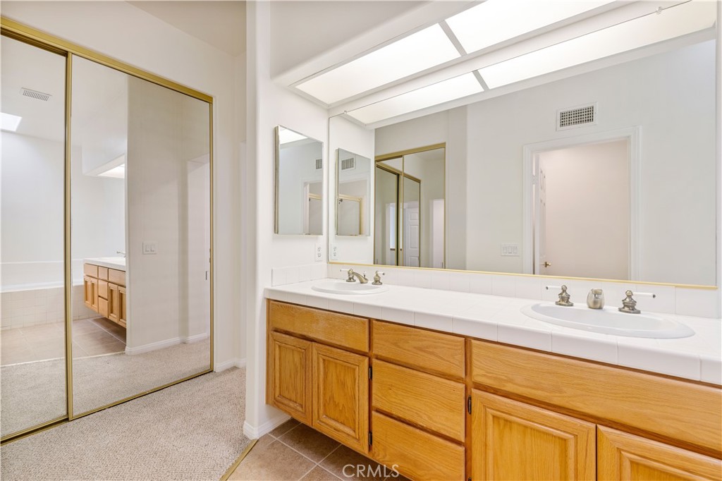 Stratford Collection (STFD) - Residential