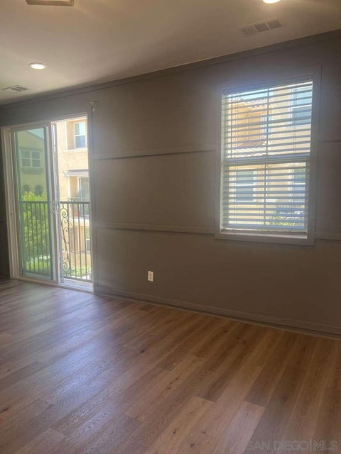 Tiny photo for 5055 Manzano ST ST, Camarillo, CA 93012 (MLS # 260023216SD)