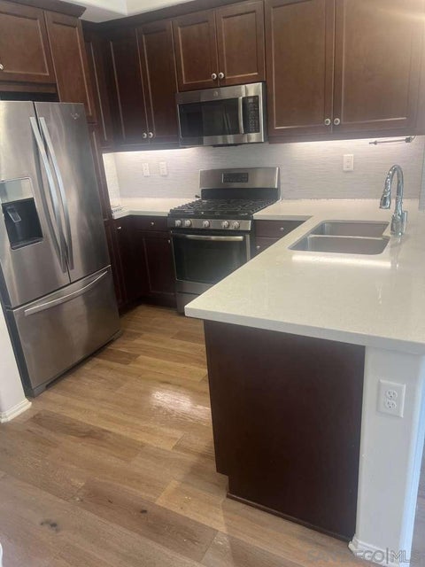 Tiny photo for 5055 Manzano ST ST, Camarillo, CA 93012 (MLS # 260023216SD)