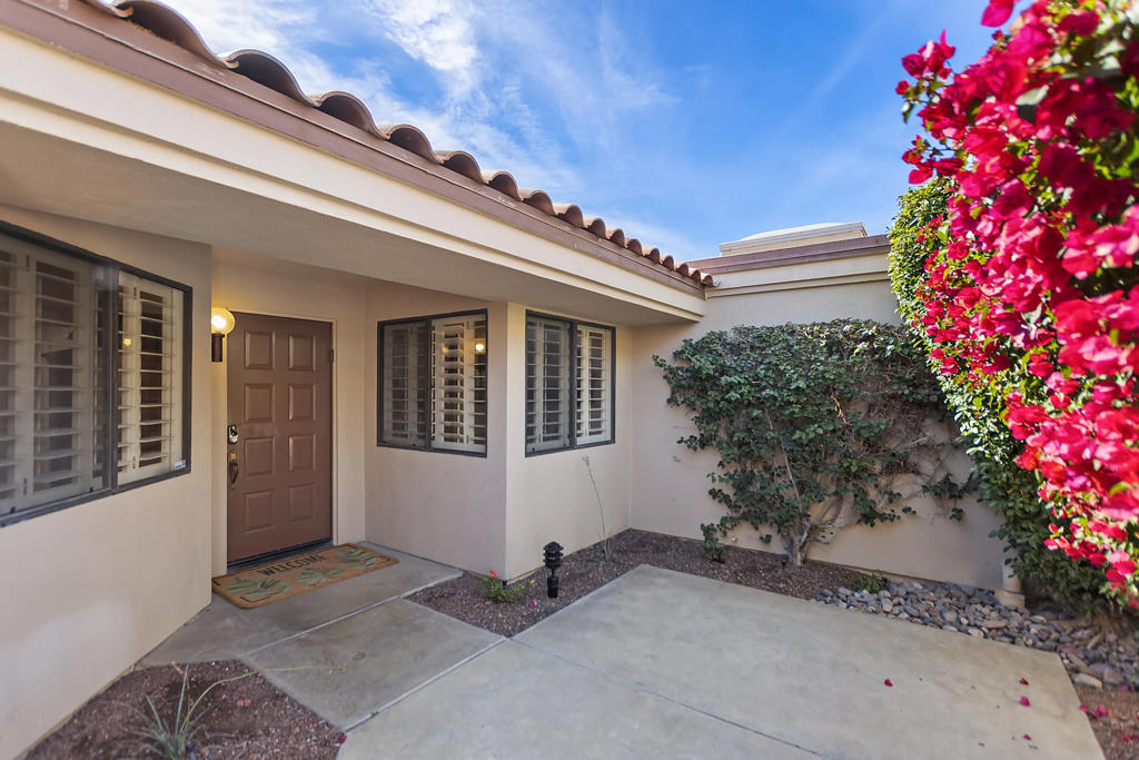 38615 Palm Valley Drive