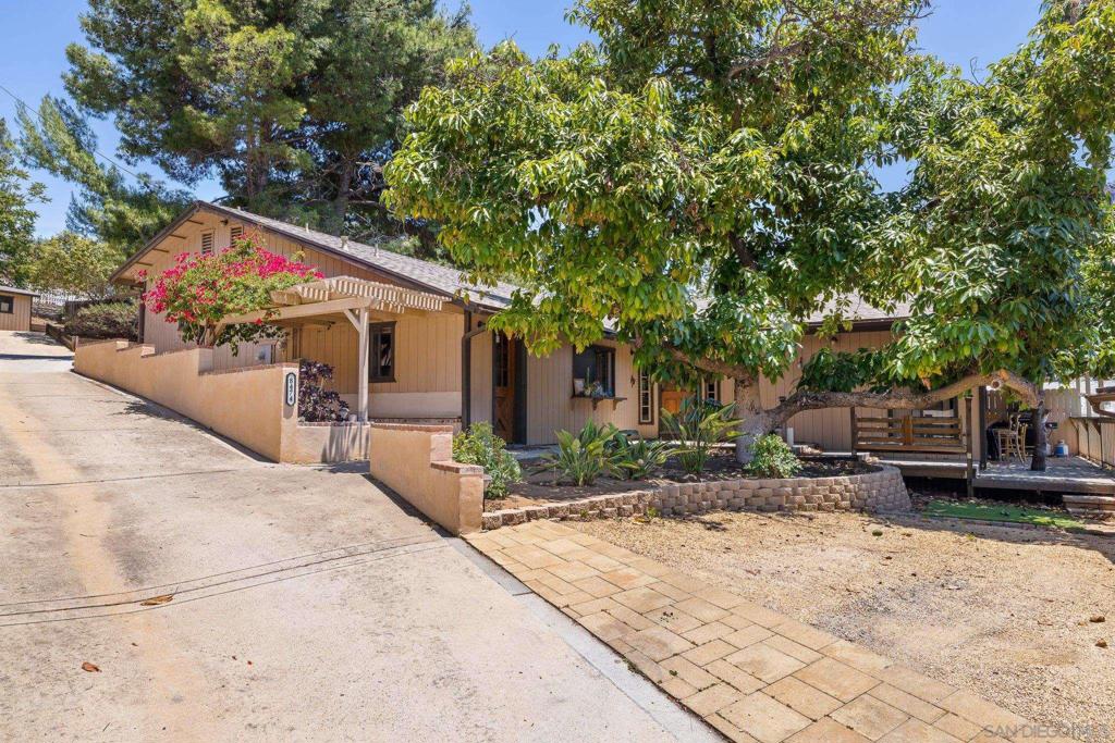 Lakeside - Residential