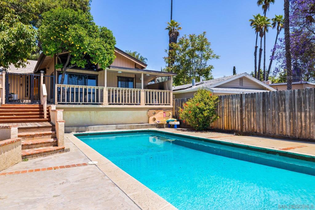 Lakeside - Residential