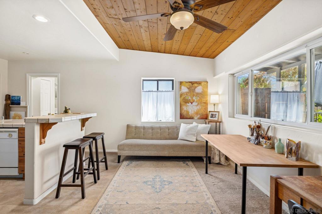 Lakeside - Residential