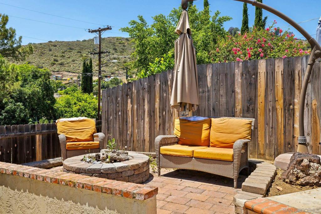 Lakeside - Residential