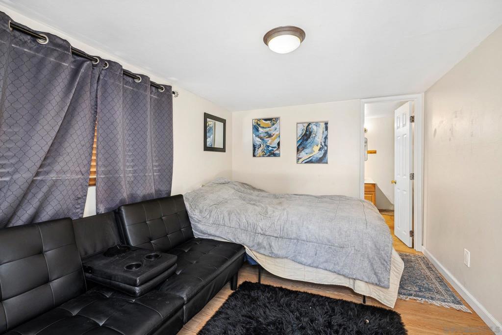 Lakeside - Residential