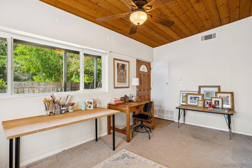 Lakeside - Residential