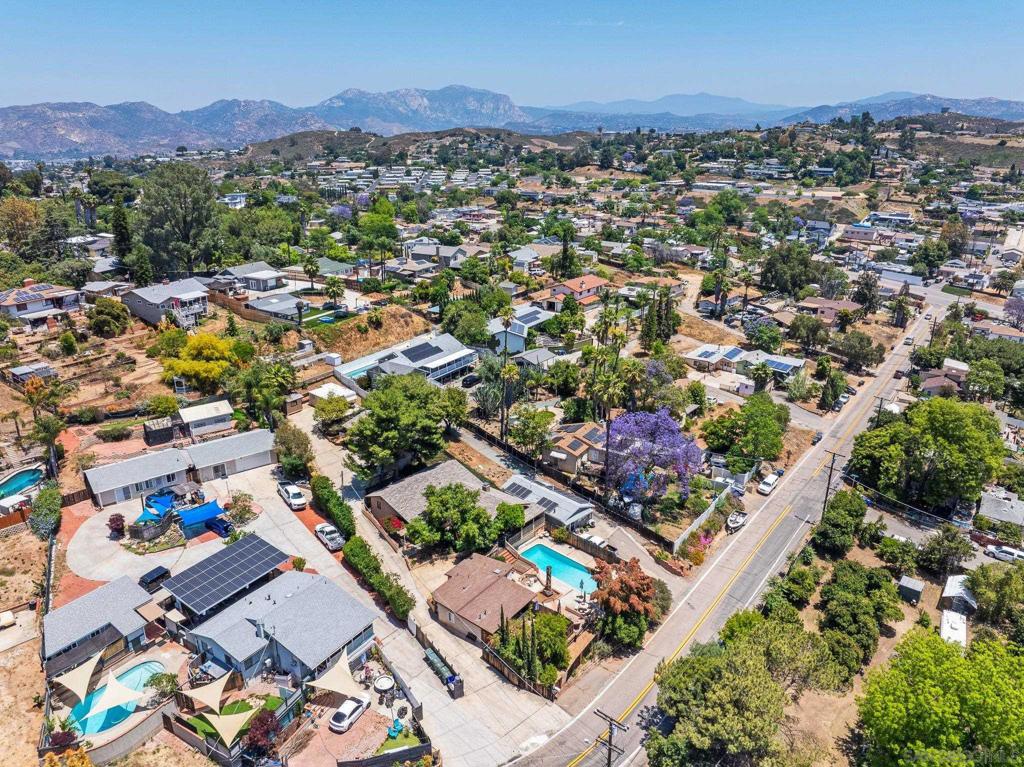 Lakeside - Residential