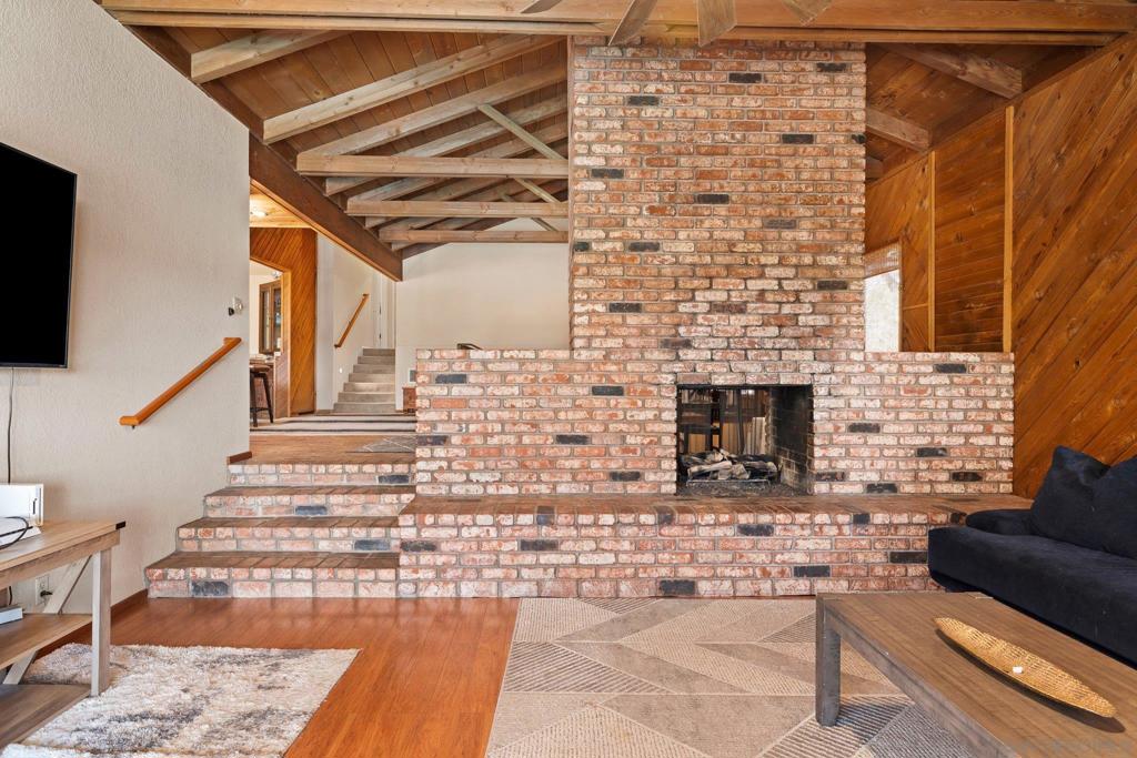 Lakeside - Residential