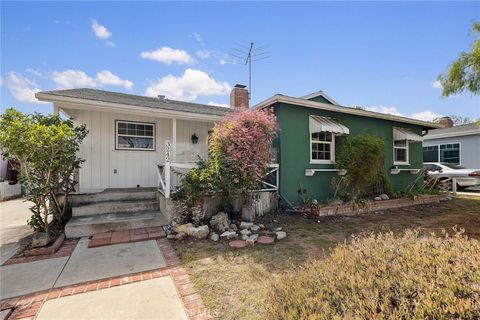 Photo of 3242 Torrance Boulevard, Torrance, CA 90503 (MLS # SB25223561)