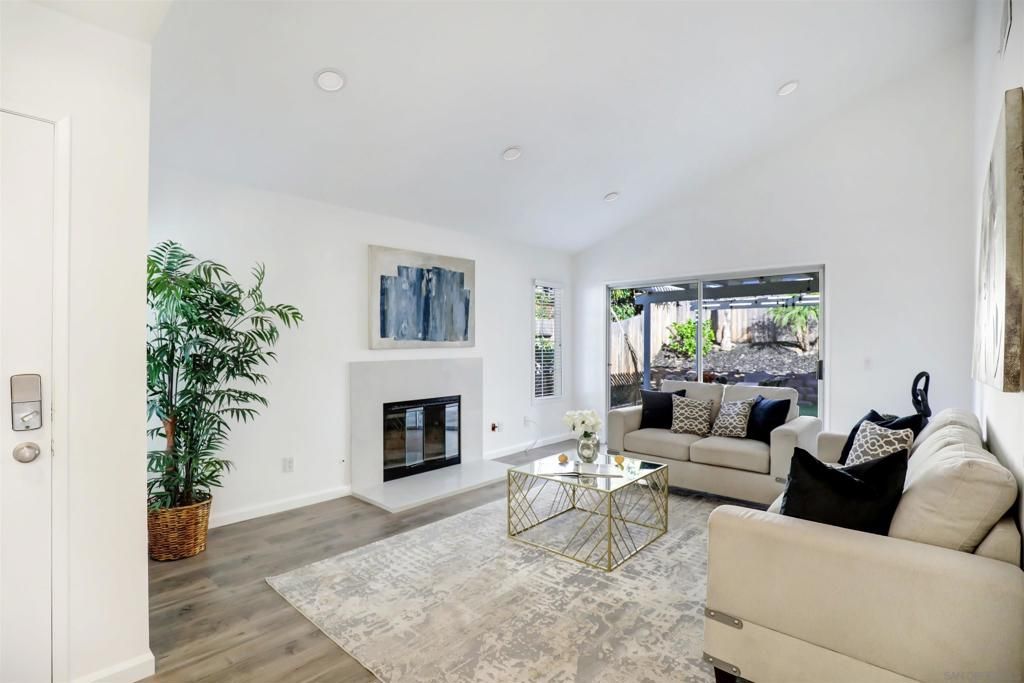 Photo of 10366 Rancho Carmel Dr Dr, San Diego, CA 92128 (MLS # 250042219SD)