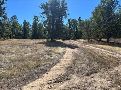 Photo of 1000 Eva Way, Lakeport, CA 95453 (MLS # LC25231537)