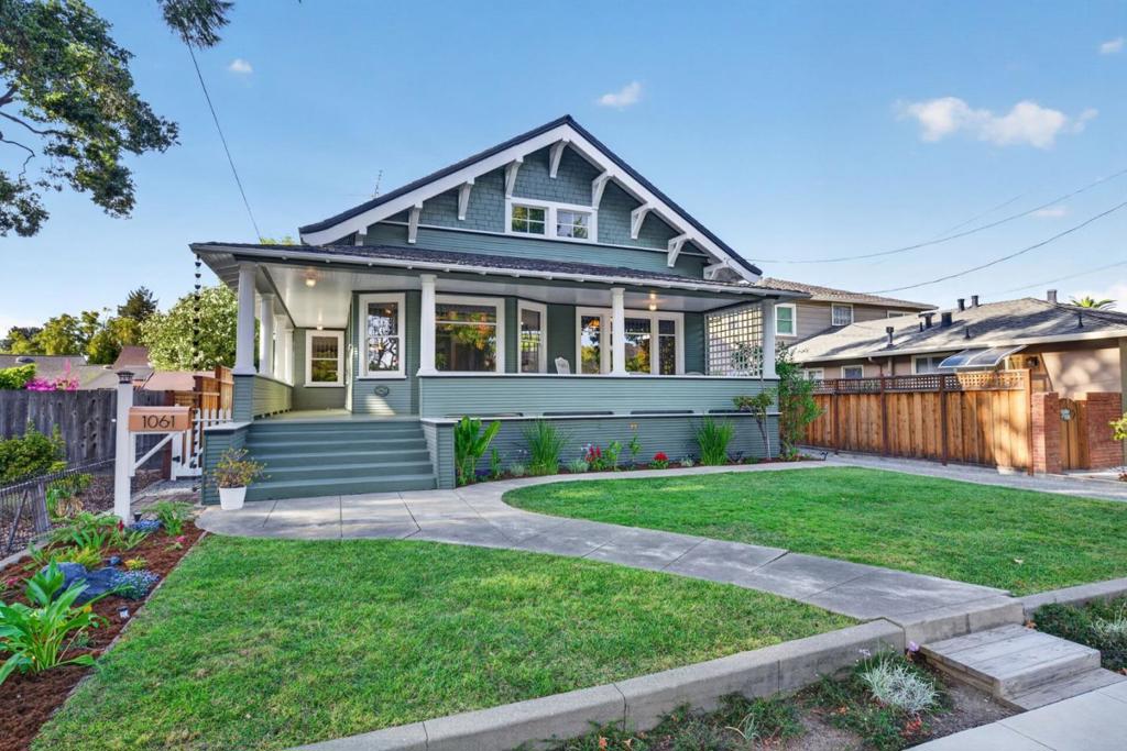 1061 Fremont Street