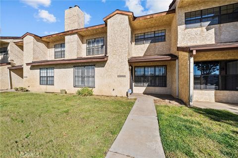 Photo of 42805 15th St W, Lancaster, CA 93534 (MLS # SR25250928) Photo of 42805 15th St W, Lancaster, CA 93534 (MLS # SR25250928)