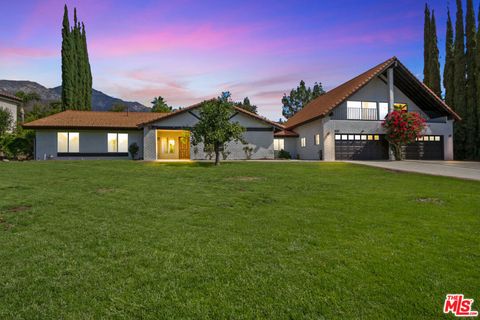 Photo of 2464 Prospect Drive, Upland, CA 91784 (MLS # 26660679)