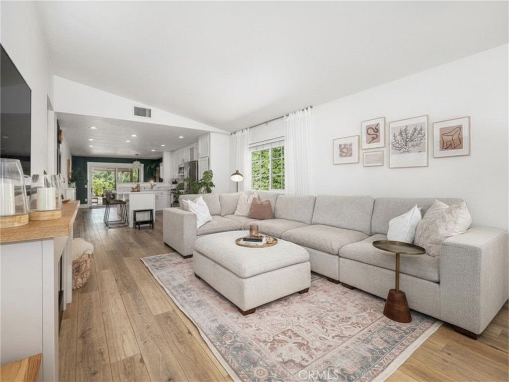 Photo of 22571 Via Tercero, Mission Viejo, CA 92691 (MLS # PW26081043)
