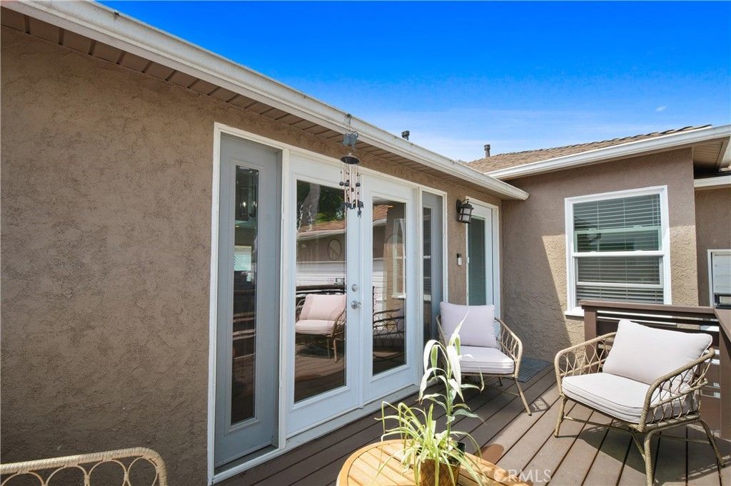 Photo of 5215 Emporia Avenue, Culver City, CA 90230 (MLS # PW26071757)