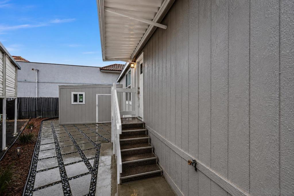1174 E Main St. 31