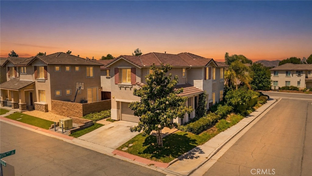 10983 Cedarhurst