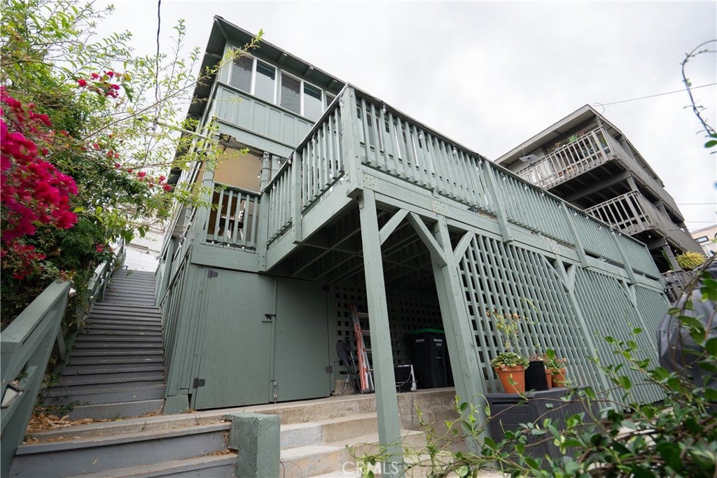 310 Whittley A