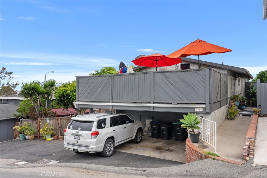 2785 Solana Way