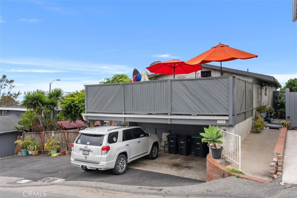 2785 Solana Way