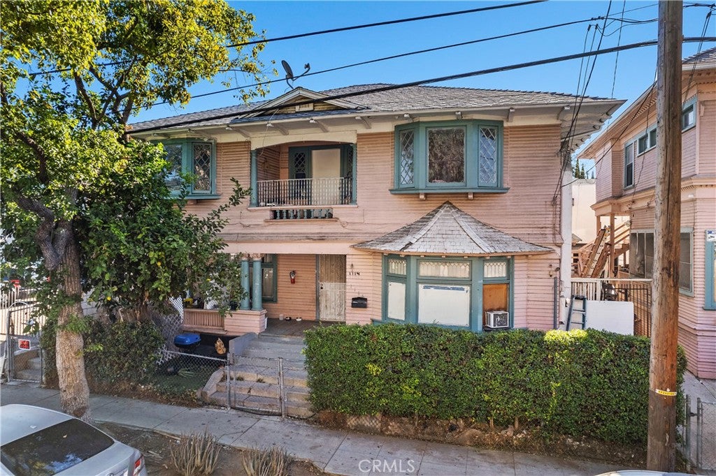 1867 W 11th