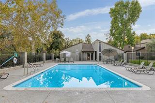 108 Walnut Hill Court