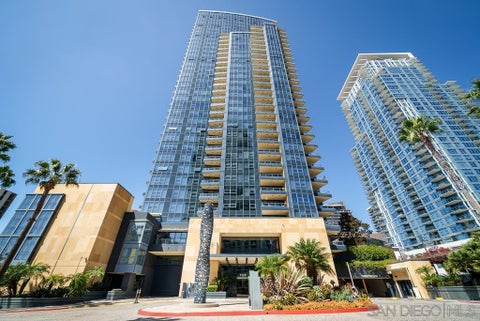 Photo of 1325 Pacific Hwy Hwy #314, San Diego, CA 92101 (MLS # 260025014SD)