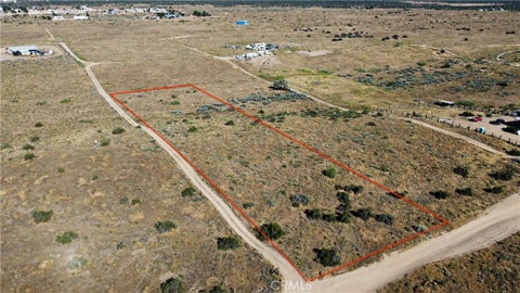 Photo of 0 Wilson Ranch, Phelan, CA 92371 (MLS # HD26103656)