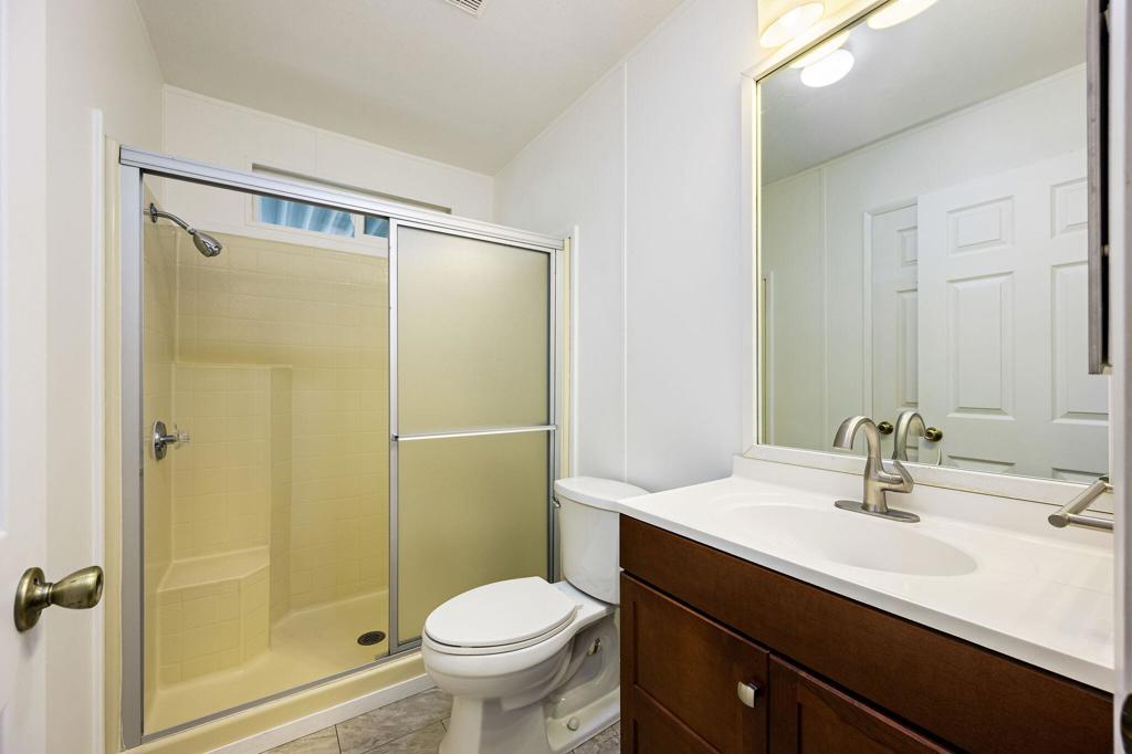 Suncrest Country Clb - Manufactured In Park