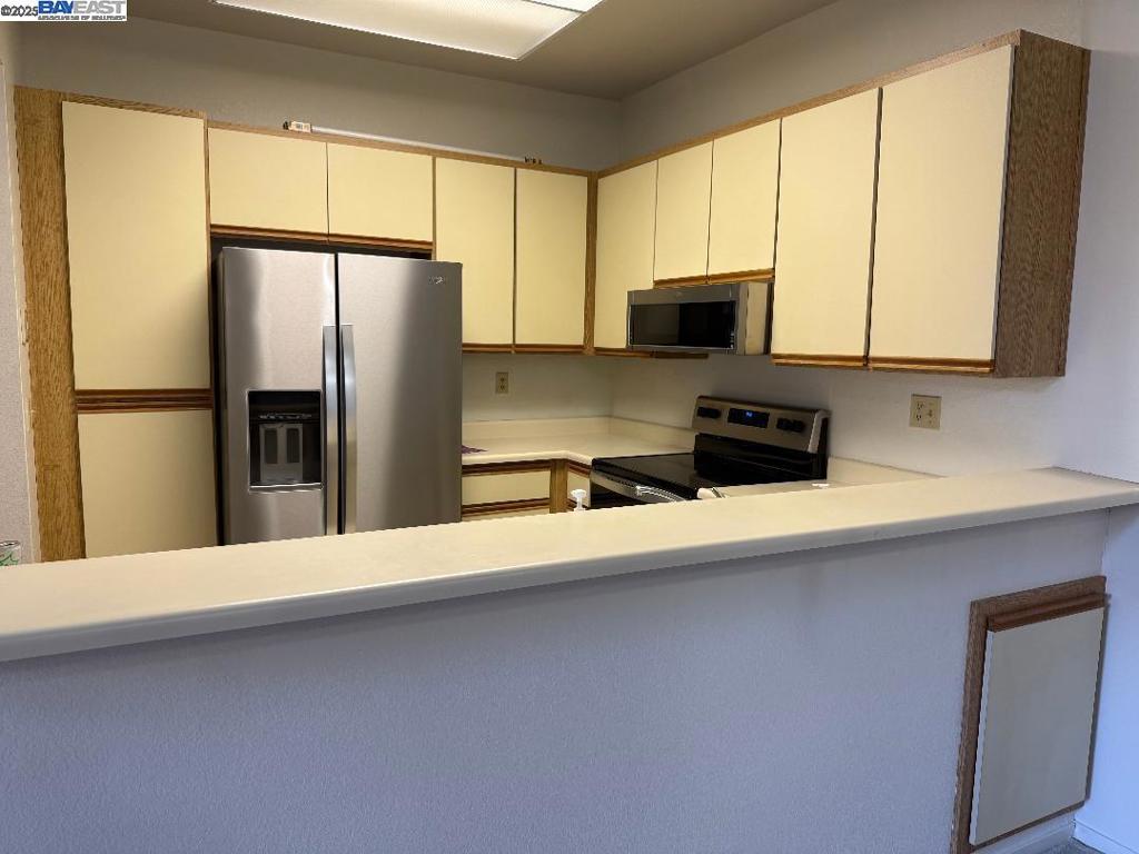 BRIDGEPORT - Residential Lease