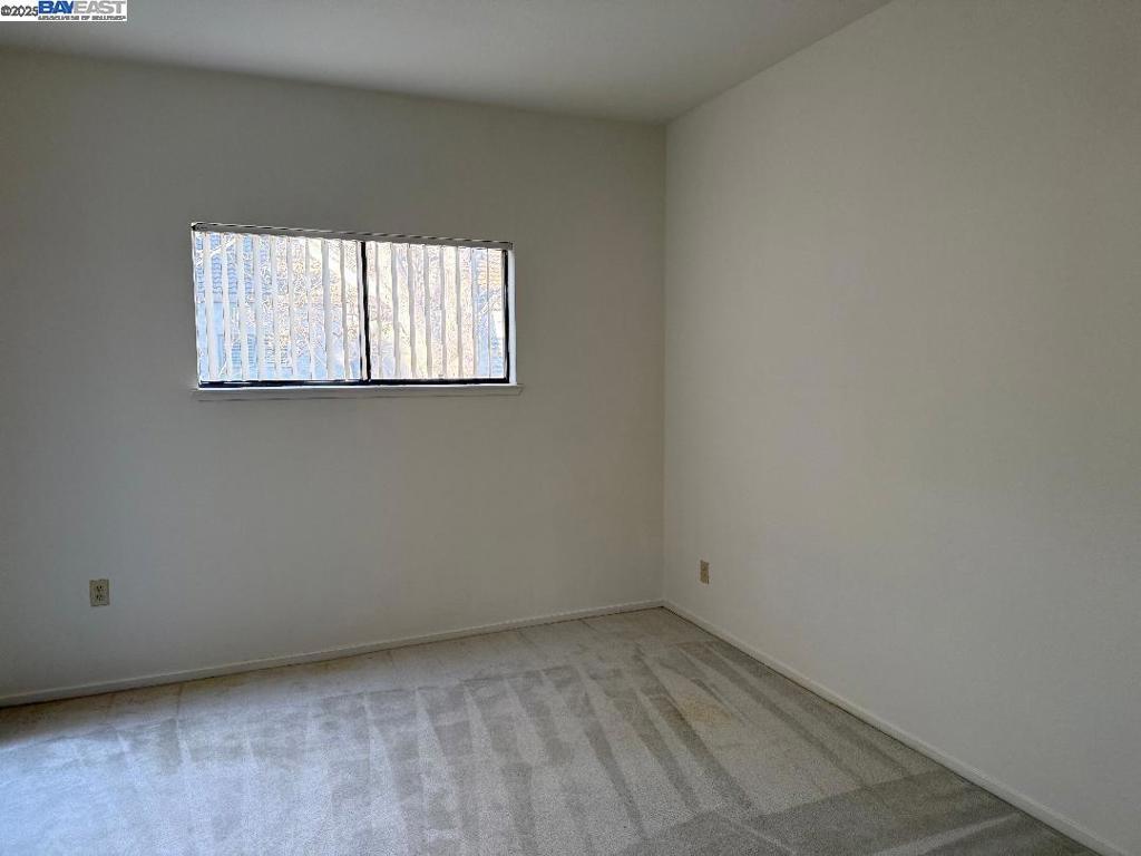 BRIDGEPORT - Residential Lease