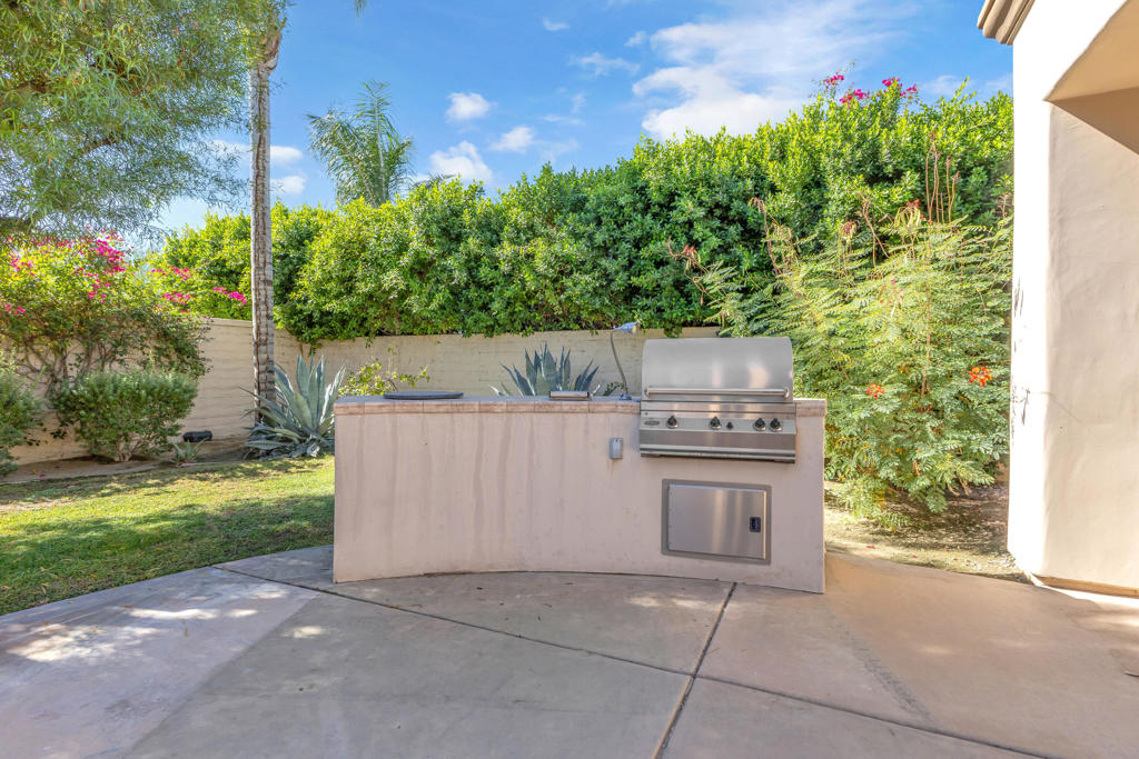 La Terraza Vintage Estates - Residential