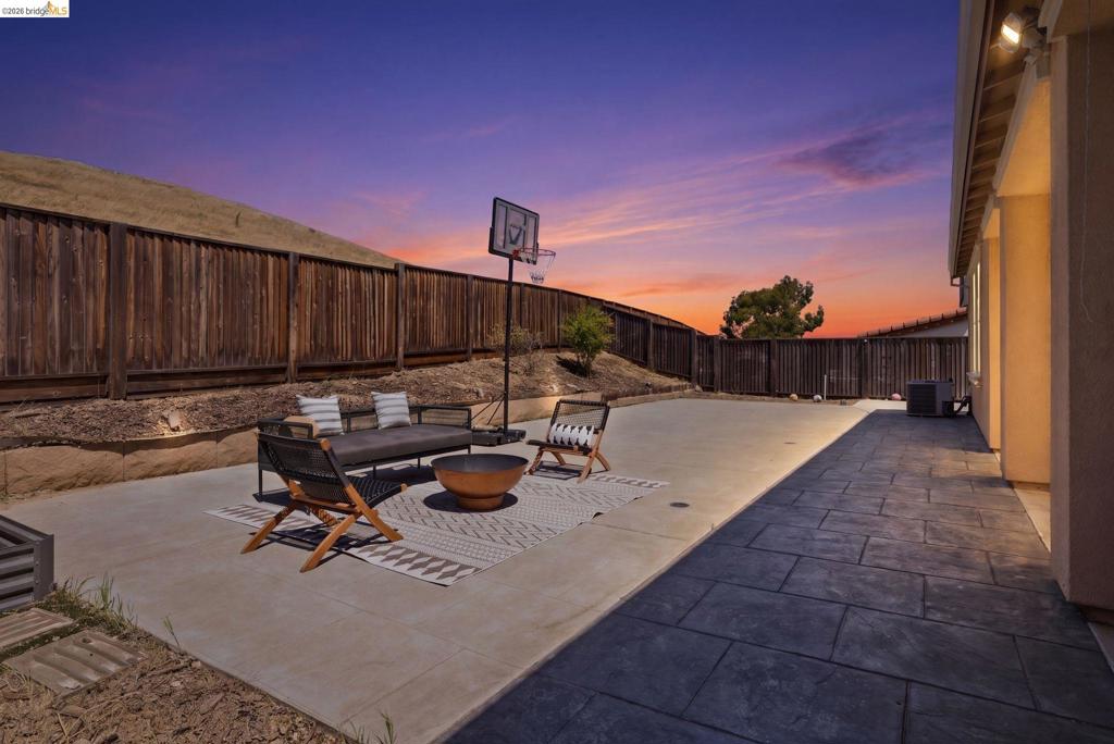 2972 Alves Ranch Rd