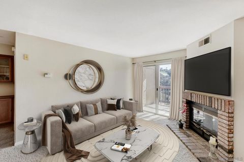 7180 Shoreline Dr 5212 San Diego CA 92122