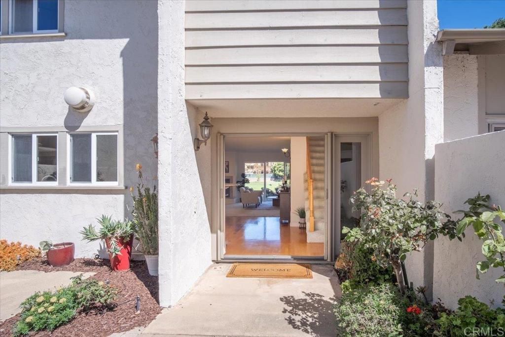 Photo of 219 Via Osuna, Rancho Santa Fe, CA 92091 (MLS # NDP2509625)