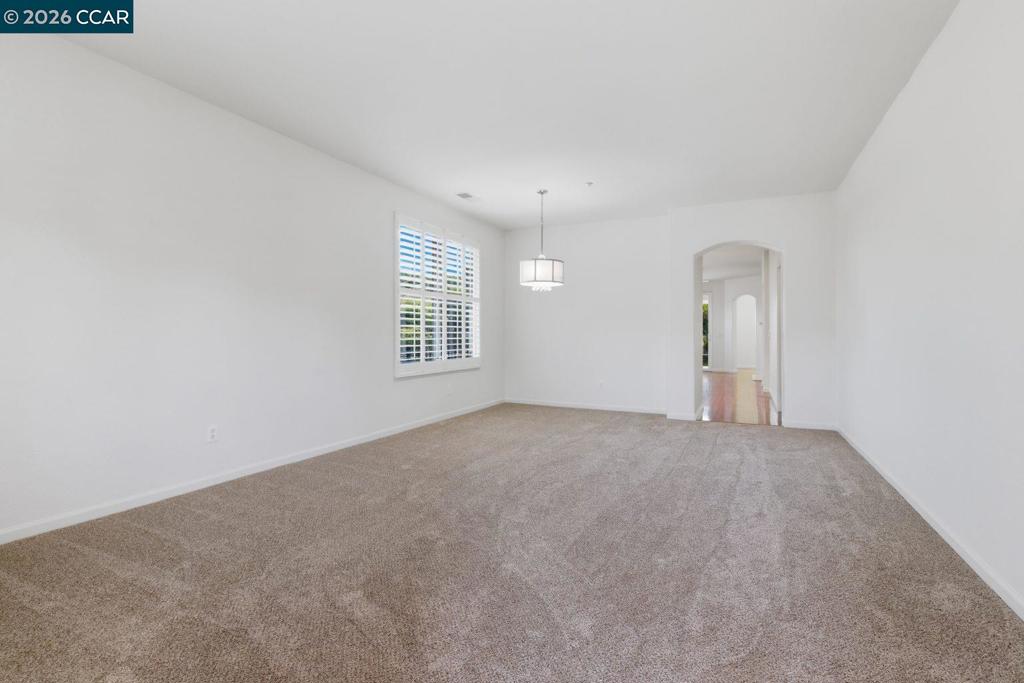 1118 Jonagold Way