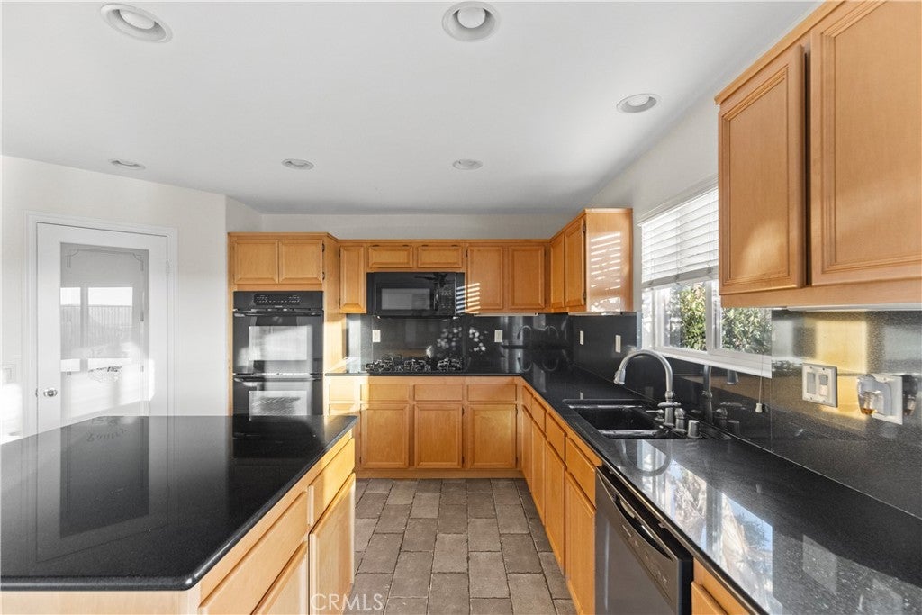 29351 Deerfield Circle