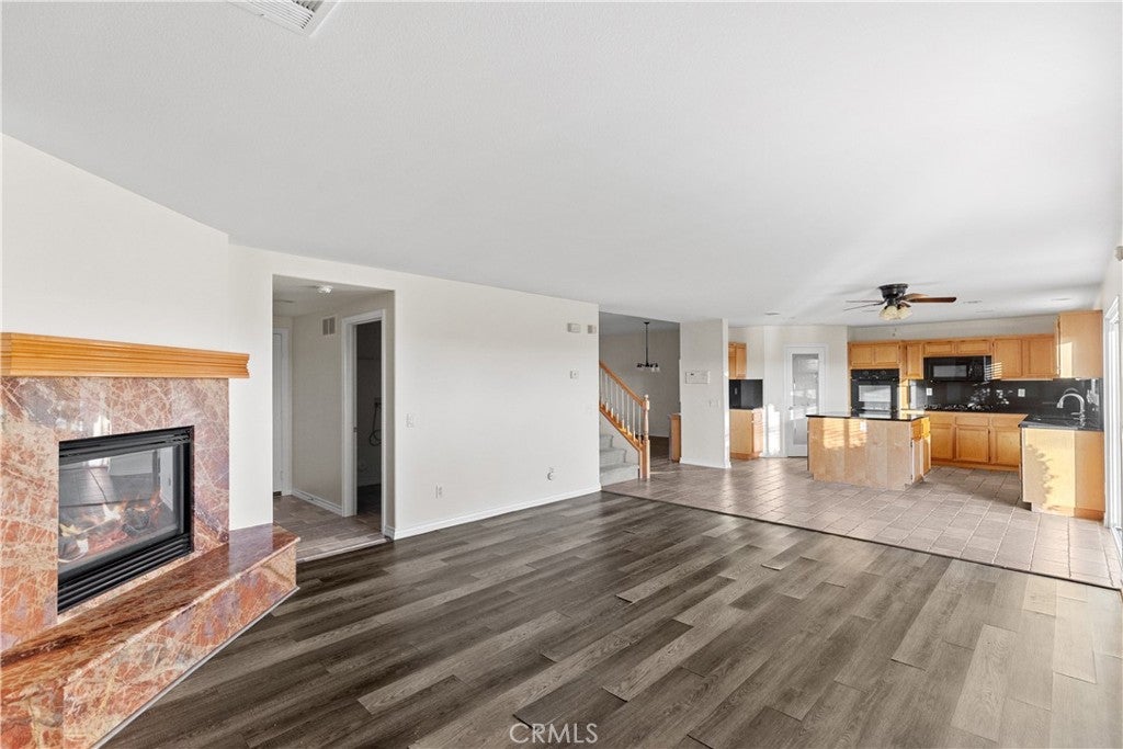 29351 Deerfield Circle
