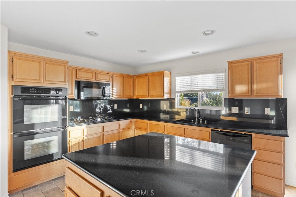 29351 Deerfield Circle