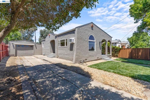 Photo of 56 Marin Avenue AVE, Bay Point, CA 94565 (MLS # 41138691)