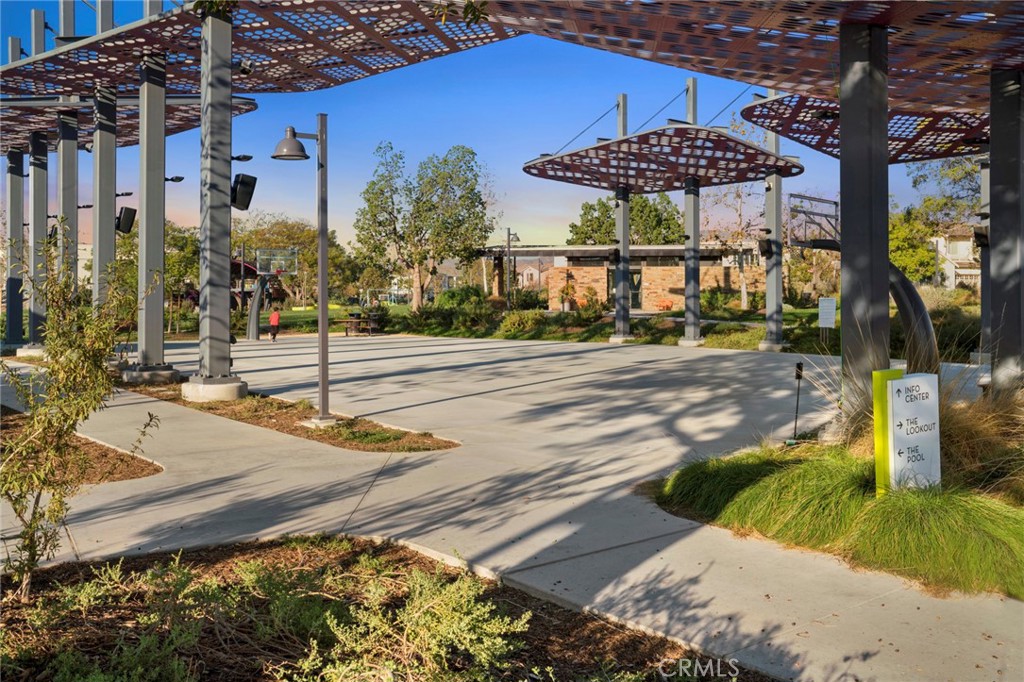 Carlisle at Parasol Park - Residential