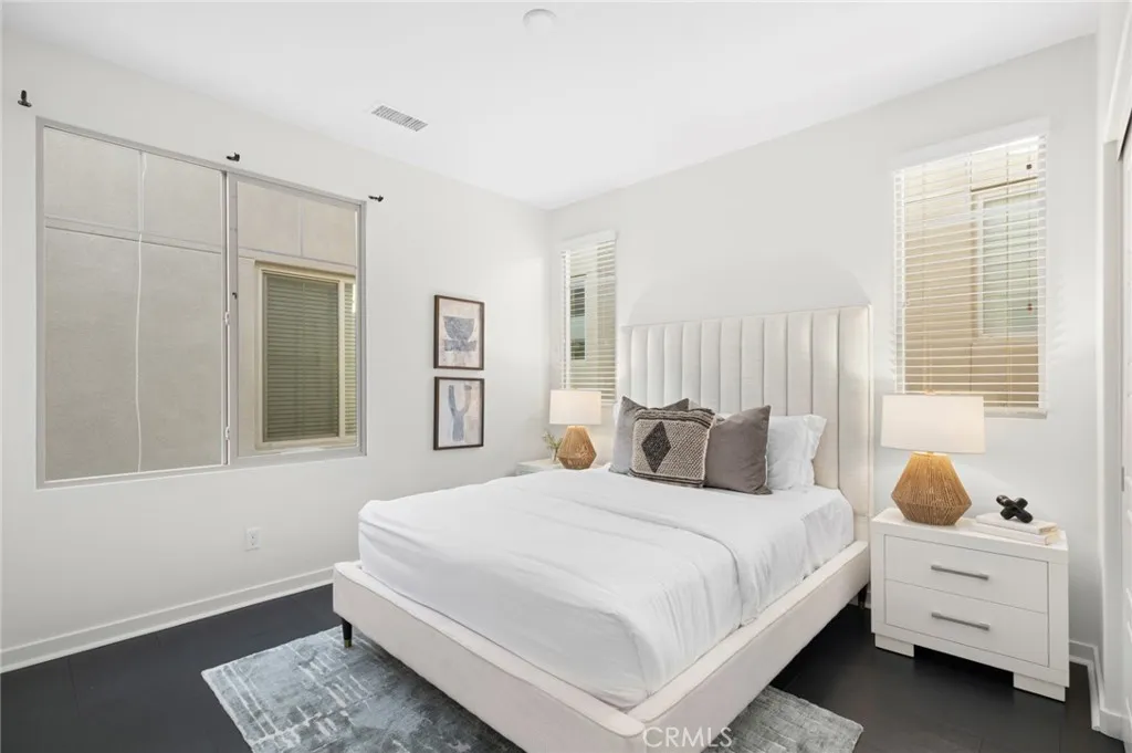 Irvine, California 92618, United States, 3 Bedrooms Bedrooms, ,3 BathroomsBathrooms,Residential,Active,224681