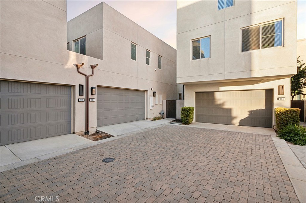 Carlisle at Parasol Park - Residential