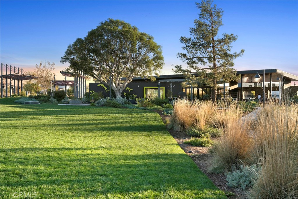 Carlisle at Parasol Park - Residential